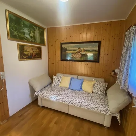 Troadkastn Familie Fritz * Passail