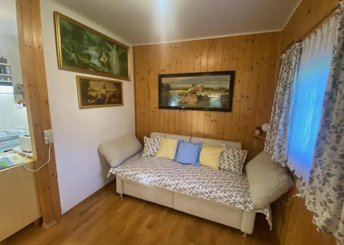 Troadkastn Familie Fritz * Passail